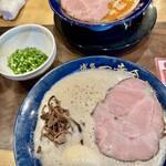 博多一幸舎 - 《ラーメン》