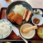 とんかつ＆エビフライ 囲炉裏 - 