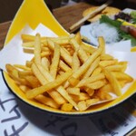 天ぷら 海鮮 地酒 弥栄 - 何故かポテト以上に美味しい。