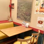 Okinawan Kafe Koza - 3〜4名様用お席
