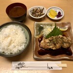 Tori Hachi - 山椒焼き定食