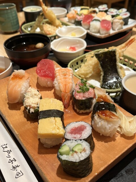 Edokko Zushi Nishiharuten photo 2