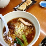 Men Edoya - ラーメンと餃子