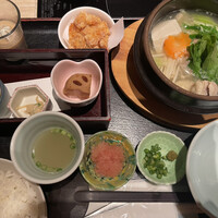 水たき料亭 博多華味鳥 ヒルトンプラザウエスト店 - 