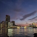 トラットリア・築地パラディーゾ - 隅田川と勝鬨橋