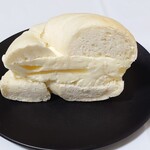 パン&デリ デマージ - ベーグルサンド_りんごのレアチーズケーキ