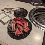 焼肉食べ放題ブラックホール - 