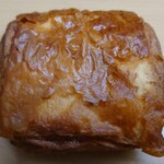 NILS BAKERY - ヴァローナ