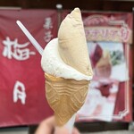 梅月 - ダブル（黒蜜きなこ、信州そばの実）