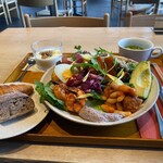 ドンシー 亜細亜香辛料理店 - 