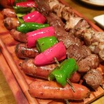 Nikuzushi Yakitori Tabehoudai Koshitsu Izakaya Waiwai Toukyou Shinjukuten - 