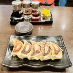 中華キッチン レンゲ - 餃子 (5ケ)