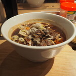 222194623 - 穴熊ブラック醤油ラーメン 1000円＋追い穴熊 400円