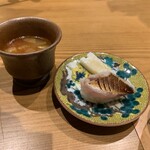 Suigyo No Majiwari - お通し　ミネストローネと甘鯛？炙り寿司