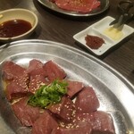 炭火焼肉屋台 たじま屋 - 