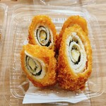 グリーングルメ - 鶏肉のチーズ大葉巻き(小)(1パック259円)