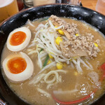 ラーメン大桜 - 味噌ラーメン、味玉トッピング、ネギ抜き