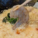 横浜家系ラーメン 魂心家 - 塩らーめん チャーシューアップ(2023年10月26日)