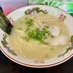 めん屋 一重 - 料理写真:ラーメン