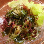 魚竹寿し - 海藻サラダ\550-