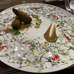 トゥ・ラ・ジョア イズム - 