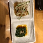 福乃鳥 - 料理写真:お通し 揚げ出し豆腐、ニラのお浸し