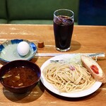 クラブハウス - 料理写真:アイスコーヒーとモーニングバイキング