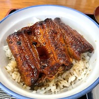 浅草 魚料理 遠州屋 - うな丼 980円