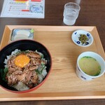 まうまう四ツ谷 長崎歳時記 - サバの醤油漬け丼 950円（税込）