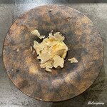 カーサ・デル・チーボ - 白トリュフをたっぷり削ったラヴィオローネ