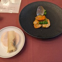 中国料理 春蘭門 - 北京ダックと鮑と海老XO