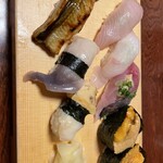 Sushi Tomi - シャリは小さめ