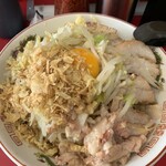 ラーメン二郎 - 汁無し（ニンニクマシマシ、カラメ、アブラ）接写！