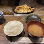 原宿 お好み焼き＆鉄板焼き やいやい - 