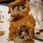 Kushitei - 串亭 日本橋三越前 ランチ 広島県産牡蠣フライ御膳の油の重みを全く感じないサクサク衣に包まれる、レアでジューシーに蒸し上がった中ぶりサイズの牡蠣