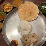 Andhra Kitchen - ランチ・ミールス(ベジ仕様) 1,290円