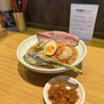 らぁ麺 牛ごろ極 - 