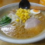 らーめん ぺぺ - 味噌ラーメン ５５０円