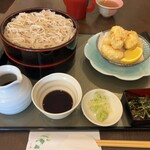 Teuchi Soba Sougetsu - 豆腐しんじょう天ざる 1,430円