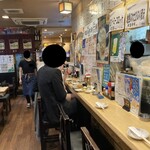 三宮高架下酒場 茶々 - 店内