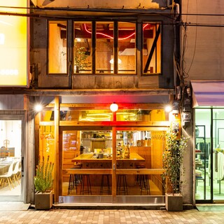 1 minute walk from Nakazakicho Station! Open until 4am!