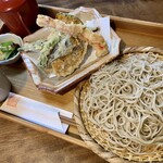 そば処　はなのき - 料理写真:天ぷら蕎麦