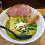 極麺 青二犀 - バジル―