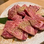 黒毛和牛専門店 炭火焼肉 たんと - クラシタロース＆ゲタカルビ