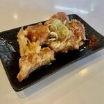 ラーメン 哲史 - 油淋鶏 450円