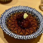 鮨 さいとう - 口に入れるとほろり、、、なのに皮が綺麗に残ってて本当に凄さがわかります(o^^o)