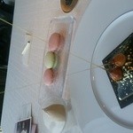 ベージュ アラン・デュカス 東京 - ちょっと甘すぎて飲み物がほしい