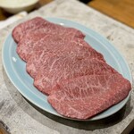 炭火焼肉ホルモンさわいし - 増田牛 シンシン