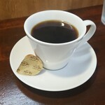 キッチン ブルー グローブ - ホットコーヒーのアップ