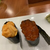 おいしい寿し 札幌 利和 - バフン雲丹　イクラ